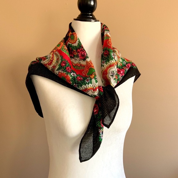 Vintage Japan AC Wooly Lurex scarf - Picture 7 of 8